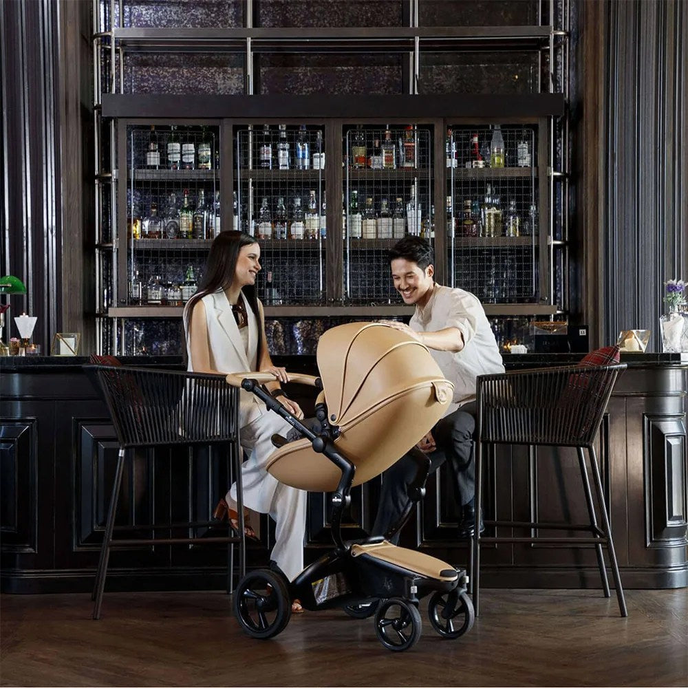 Poussette mima xari latte – châssis noir