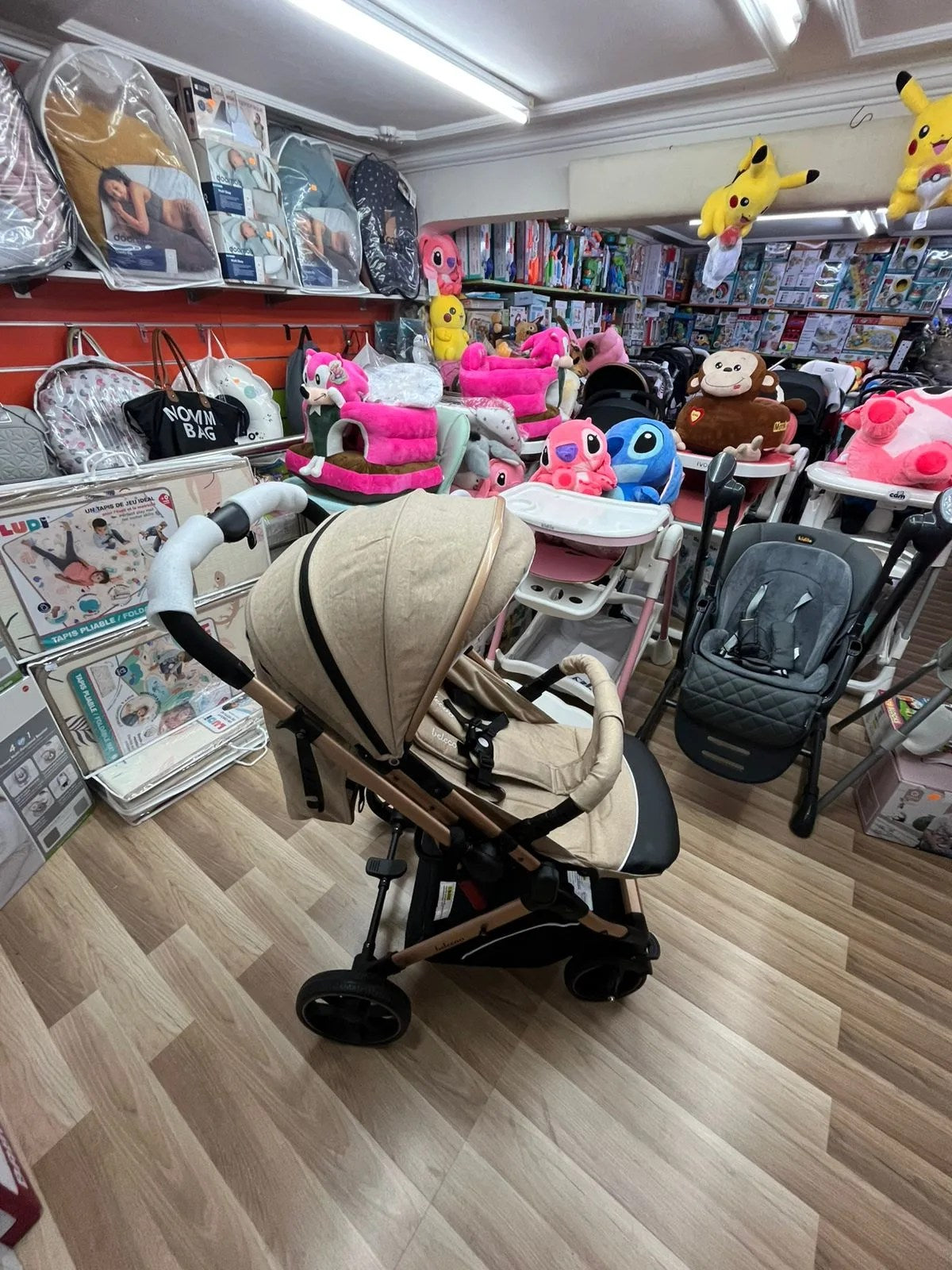 Poussette Bébé Belecoo B1 Gold Pro Beige – Réversible