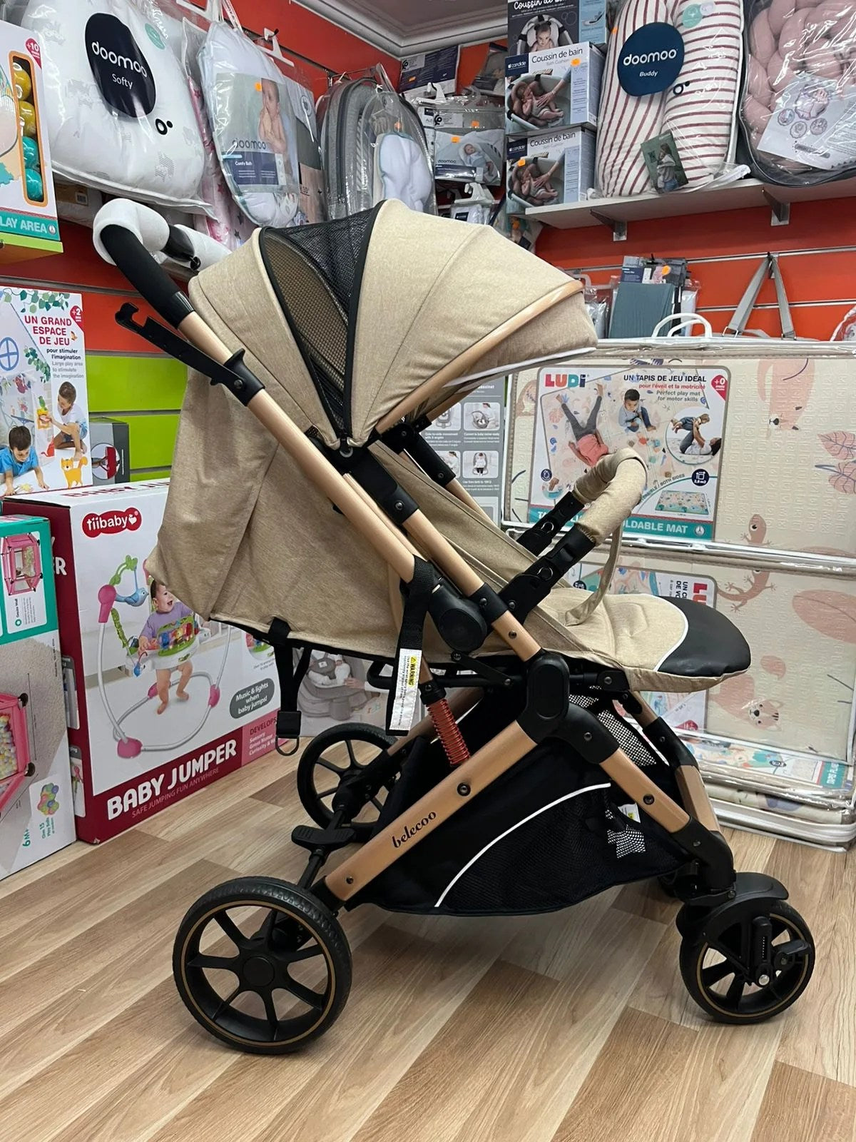 Poussette Bébé Belecoo B1 Gold Pro Beige – Réversible