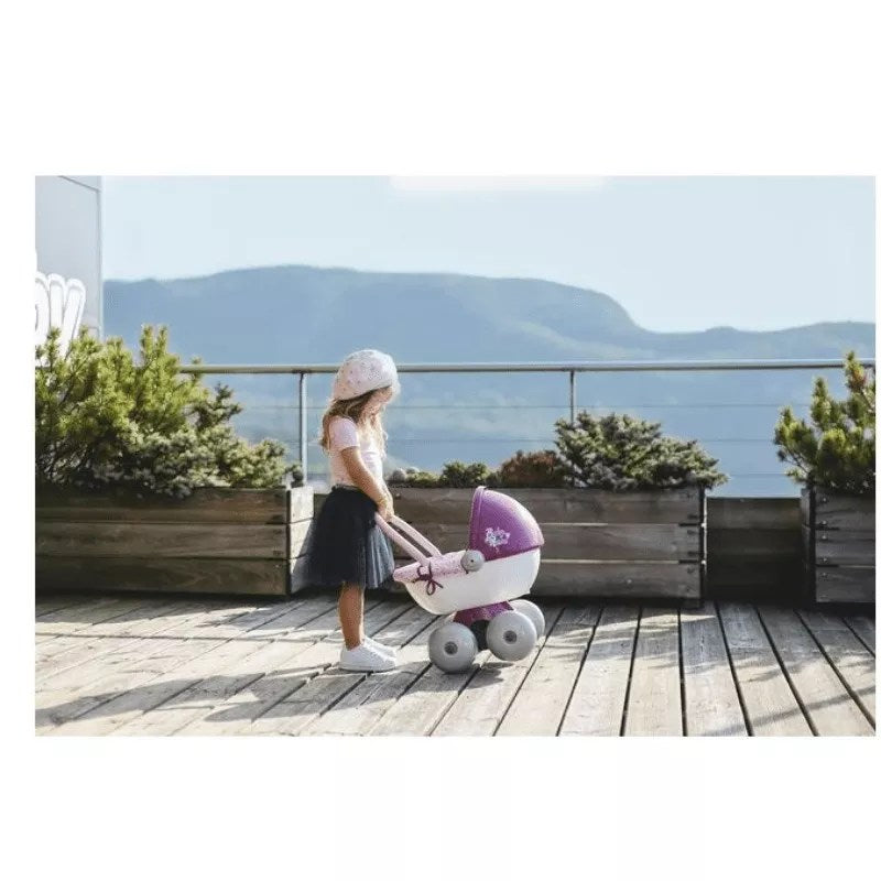 BABY NURSE – LANDAU CÂLIN